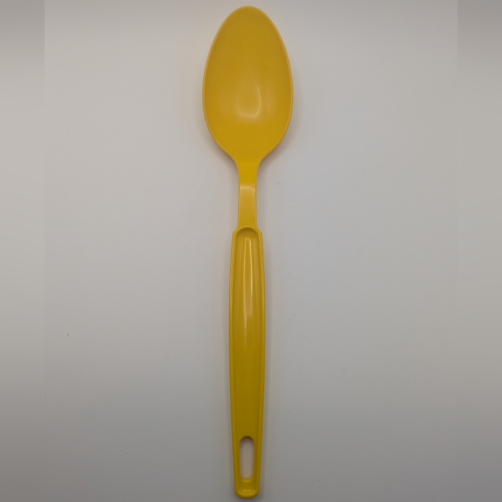 Vintage Ekco Yellow Solid Serving Spoon Made In USA Dishwasher Safe